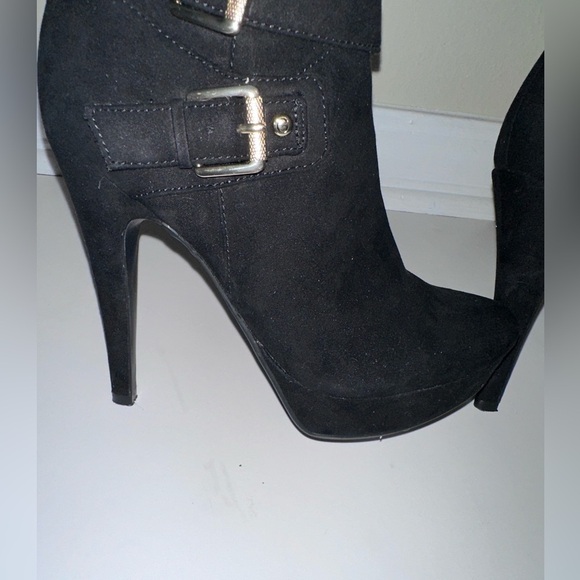 Guess Black Quilted Over the Knee Boots - Picture 5 of 12